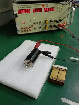 커스터마이징 가능한 35mm 브러쉬 DC 모터 코어리스 92 와트 4640rpm 12V 고효율